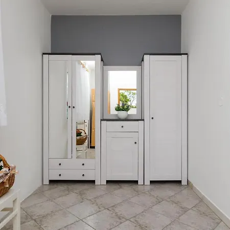 Fuer 3 Personen Ca 40 Qm In Novi Vinodolski, Kvarner Bucht Crikvenica Und Umgebung Apartment Novi Vinodolski